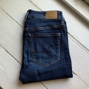AE high waisted dark wash skinny jeans